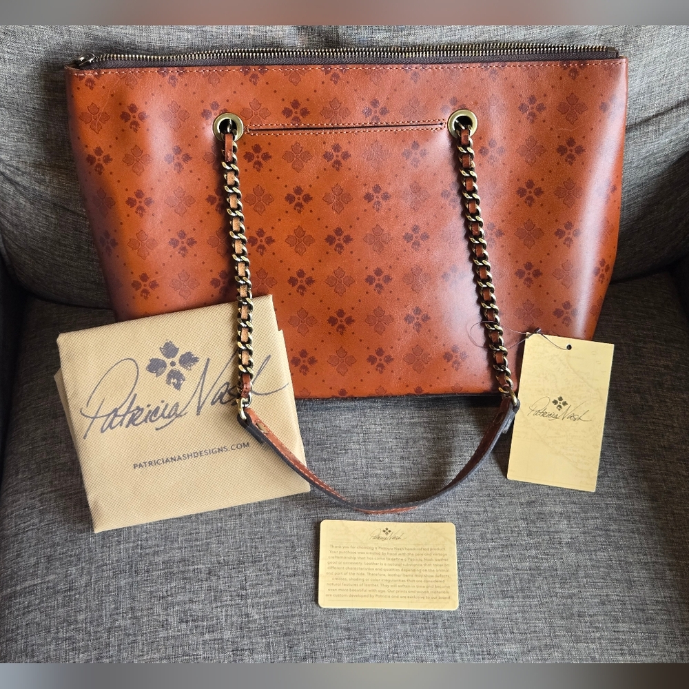 NWT Patricia Nash Genuine Leather Signature Print Belle Tote